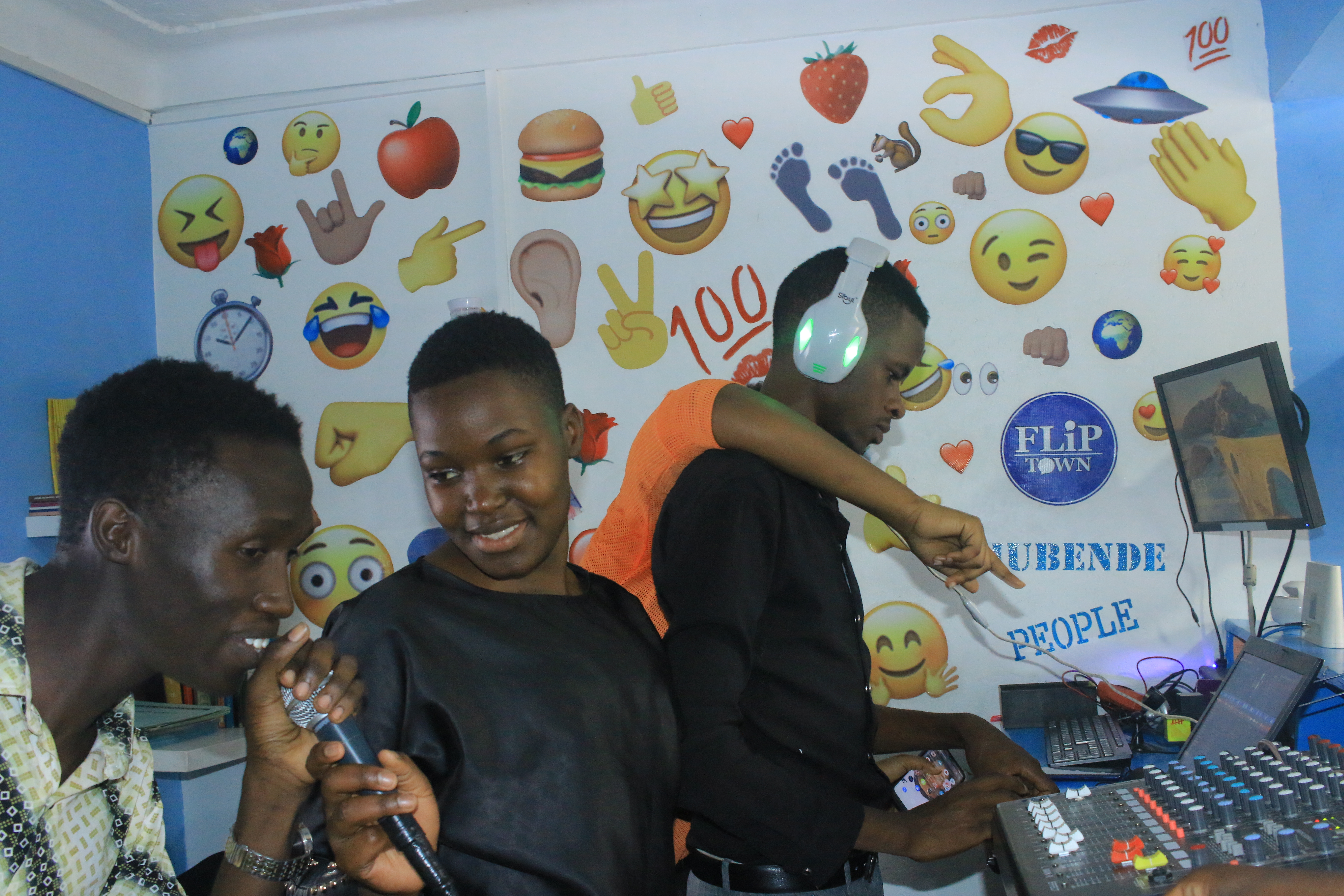 Community Learning at the Fliptown Hub